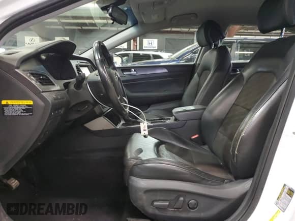 ✅ 2016 Hyundai Sonata Sport • VIN: 5NPE34AF9GH344088 • Лот: 91812475. Опубликован ранее на Copart с пробегом 168 005 миль. Бесплатный доступ к архиву аукционных продаж из США и подробный отчёт об истории автомобиля на DreamBid. Изображение 7.