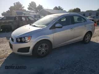 ✅ 2016 Chevrolet Sonic LT • VIN: 1G1JC5SH0G4177882 • Лот: 74099404. Размещён на Copart с пробегом 103 228 миль миль. Получите бесплатный доступ к архиву аукционных продаж из США и посмотрите подробный отчёт об истории автомобиля на DreamBid. Изображение 1.