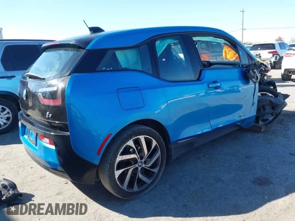✅ 2017 BMW i3 • VIN: WBY1Z8C52HV551561 • Lot: 43288092. Listed on IAAI with 134,452 mi. Free auction sales archive from the USA and detailed vehicle history report at DreamBid. Image 4.