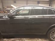 ✅ 2020 Mercedes-Benz GLC 300 • VIN: WDC0J8EBXLF712792 • Lot: 41399090. Listed on IAAI with 63,762 mi. Free auction sales archive from the USA and detailed vehicle history report at DreamBid. Image 15.