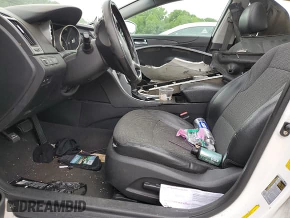 ✅ 2011 Hyundai Sonata SE • VIN: 5NPEC4AC1BH304778 • Lot: 52508974. Listed on Copart with Not provided. Free auction sales archive from the USA and detailed vehicle history report at DreamBid. Image 7.