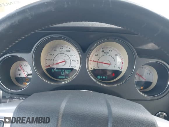 ✅ 2013 Dodge Challenger R/T • VIN: 2C3CDYBT6DH733845 • Lot: 41090619. Wystawiony na IAAI z przebiegiem 138 886 mil. Bezpłatny archiwum sprzedaży aukcyjnych z USA i szczegółowy raport historii pojazdu na DreamBid. Zdjęcie 7.