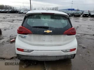 ✅ 2018 Chevrolet Bolt EV LT • VIN: 1G1FW6S04J4136627 • Lot: 47589635. Wystawiony na Copart z przebiegiem 37 978 mil. Bezpłatny archiwum sprzedaży aukcyjnych z USA i szczegółowy raport historii pojazdu na DreamBid. Zdjęcie 6.