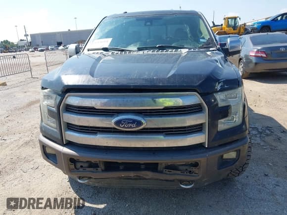 ✅ 2015 Ford F-150 XLT • VIN: 1FTEW1EG0FFA98856 • Lot: 43136931. Wystawiony na IAAI z przebiegiem 141 491 mil. Bezpłatny archiwum sprzedaży aukcyjnych z USA i szczegółowy raport historii pojazdu na DreamBid. Zdjęcie 12.