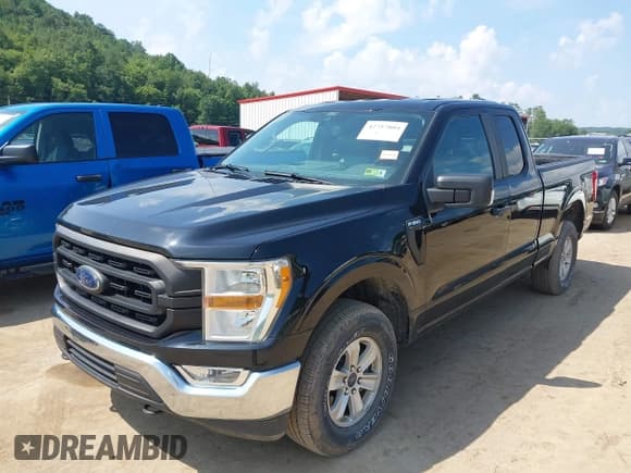 ✅ 2021 Ford F-150 XL • VIN: 1FTFX1E53MFA39278 • Lot: 42757804. Listed on IAAI with 180,443 mi. Free auction sales archive from the USA and detailed vehicle history report at DreamBid. Image 2.