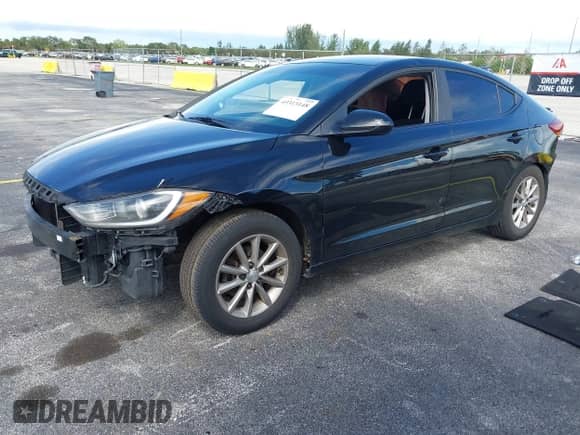 2018 Hyundai Elantra SE z VIN KMHD74LF7JU520433, wystawiony jako IAAI lot #43313148 z przebiegiem 81 063 mil mil oraz . Historia ofert i sprzedaży dostępna na DreamBid. Obrazek 2.