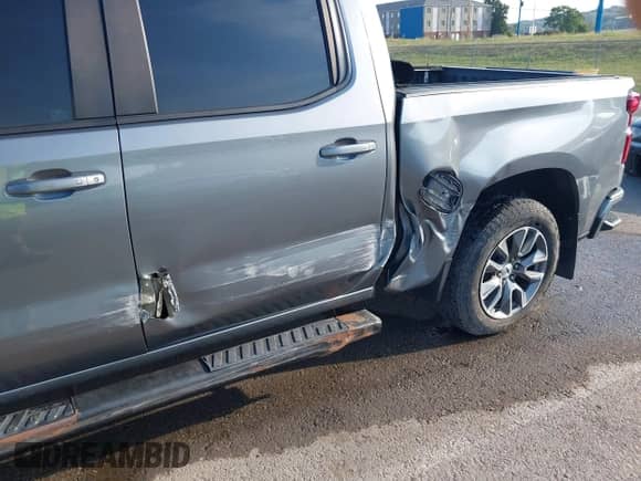 2019 Chevrolet Silverado 1500 RST с VIN 1GCUYEED7KZ390127, выставлен на аукционе IAAI как лот 43191629 с пробегом 52 544 миль миль и . История ставок и продаж доступна на DreamBid. Изображение 6.