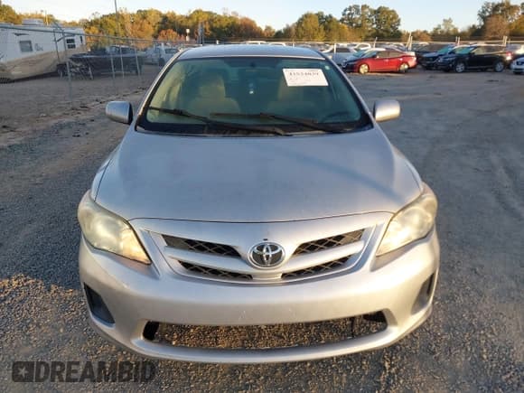 ✅ 2012 Toyota Corolla LE • VIN: 2T1BU4EE8CC883204 • Lot: 43534039. Listed on IAAI with 202,649 mi. Free auction sales archive from the USA and detailed vehicle history report at DreamBid. Image 12.
