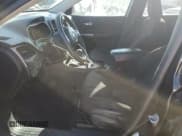 ✅ 2019 Jeep Cherokee Latitude • VIN: 1C4PJLCB1KD248280 • Lot: 92629355. Wystawiony na Copart z przebiegiem 121 563 mil. Bezpłatny archiwum sprzedaży aukcyjnych z USA i szczegółowy raport historii pojazdu na DreamBid. Zdjęcie 7.