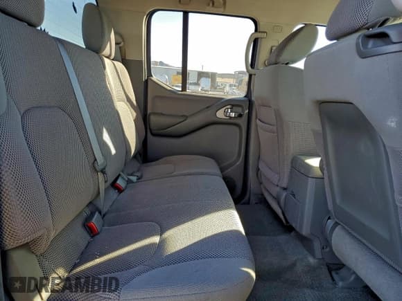 ✅ 2011 Nissan Frontier SV • VIN: 1N6AD0ER7BC439596 • Lot: 95921385. Wystawiony na Copart z przebiegiem 134 178 mil. Bezpłatny archiwum sprzedaży aukcyjnych z USA i szczegółowy raport historii pojazdu na DreamBid. Zdjęcie 10.