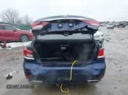 ✅ 2017 Lexus LS 460 • VIN: JTHCL5EF9H5027841 • Lot: 41575889. Listed on IAAI with 36,400 mi. Free auction sales archive from the USA and detailed vehicle history report at DreamBid. Image 15.