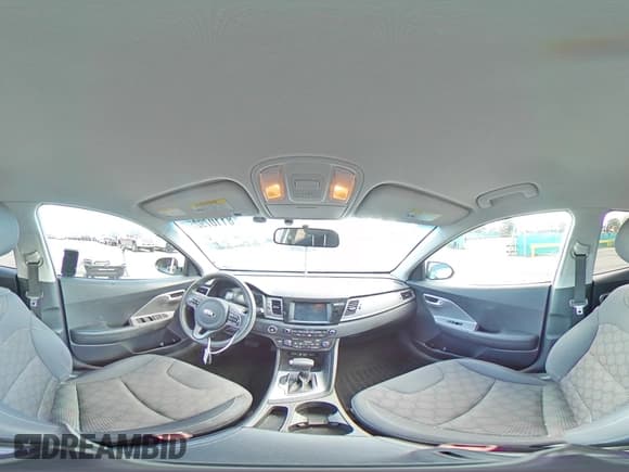 ✅ 2017 Kia Niro LX • VIN: KNDCB3LC3H5063946 • Lot: 81107925. Wystawiony na Copart z przebiegiem 200 210 mil. Bezpłatny archiwum sprzedaży aukcyjnych z USA i szczegółowy raport historii pojazdu na DreamBid. Zdjęcie 14.