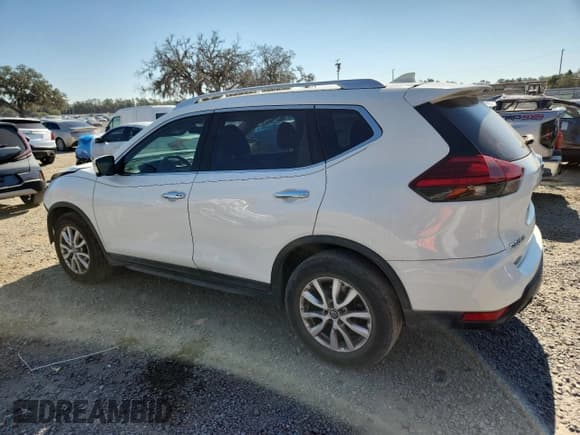 ✅ 2017 Nissan Rogue S • VIN: KNMAT2MT1HP569101 • Lot: 93821495. Listed on Copart with 83,782 mi. Free auction sales archive from the USA and detailed vehicle history report at DreamBid. Image 2.