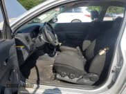 ✅ 2008 Hyundai Accent GS • VIN: KMHCM36C88U077171 • Лот: 60468985. Опубликован ранее на Copart с пробегом 279 068 миль. Бесплатный доступ к архиву аукционных продаж из США и подробный отчёт об истории автомобиля на DreamBid. Изображение 7.