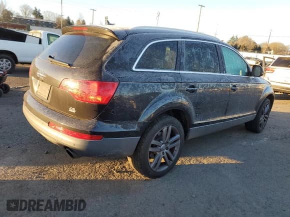 ✅ 2008 Audi Q7 Premium • VIN: WA1BV74L78D036063 • Lot: 42712605. Listed on Copart with 152,811 mi. Free auction sales archive from the USA and detailed vehicle history report at DreamBid. Image 3.