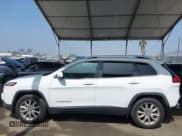 ✅ 2017 Jeep Cherokee Limited • VIN: 1C4PJMDS1HW564702 • Lot: 42465423. Wystawiony na IAAI z przebiegiem 73 606 mil. Bezpłatny archiwum sprzedaży aukcyjnych z USA i szczegółowy raport historii pojazdu na DreamBid. Zdjęcie 15.