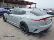 ✅ 2023 Kia Stinger GT2 • VIN: KNAE55LC6P6125812 • Lot: 43121827. Wystawiony na IAAI z przebiegiem 51 788 mil. Bezpłatny archiwum sprzedaży aukcyjnych z USA i szczegółowy raport historii pojazdu na DreamBid. Zdjęcie 3.