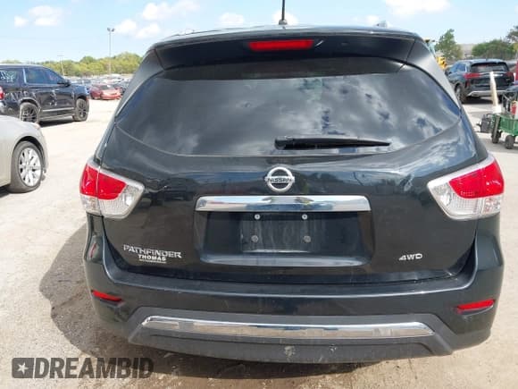 ✅ 2016 Nissan Pathfinder Platinum • VIN: 5N1AR2MM1GC668395 • Lot: 43306315. Listed on IAAI with 157,594 mi. Free auction sales archive from the USA and detailed vehicle history report at DreamBid. Image 16.