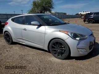 ✅ 2013 Hyundai Veloster w/Gray Int • VIN: KMHTC6AD6DU173766 • Lot: 71424434. Wystawiony na Copart z przebiegiem 106 061 mil. Bezpłatny archiwum sprzedaży aukcyjnych z USA i szczegółowy raport historii pojazdu na DreamBid. Zdjęcie 4.