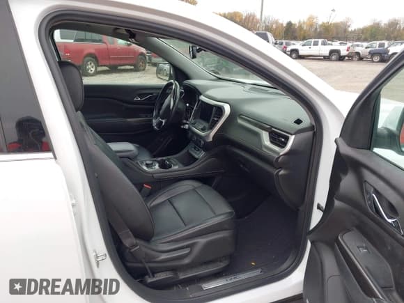 ✅ 2021 GMC Acadia SLT • VIN: 1GKKNMLSXMZ105679 • Lot: 43573872. Wystawiony na IAAI z przebiegiem 94 828 mil. Bezpłatny archiwum sprzedaży aukcyjnych z USA i szczegółowy raport historii pojazdu na DreamBid. Zdjęcie 5.