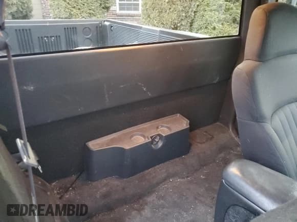 ✅ 2003 Chevrolet S-10 LS • VIN: 1GCDT19X238168971 • Лот: 83415254. Опубликован ранее на Copart с пробегом 138 443 миль. Бесплатный доступ к архиву аукционных продаж из США и подробный отчёт об истории автомобиля на DreamBid. Изображение 10.