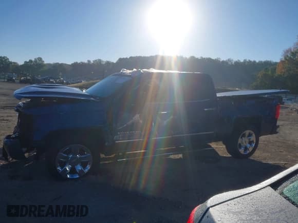 ✅ 2018 Chevrolet Silverado 1500 LTZ • VIN: 3GCUKSEC8JG374119 • Лот: 43499202. Опубликован ранее на IAAI с пробегом 146 731 миль. Бесплатный доступ к архиву аукционных продаж из США и подробный отчёт об истории автомобиля на DreamBid. Изображение 14.