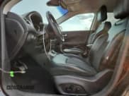 ✅ 2018 Jeep Compass Latitude • VIN: 3C4NJDBB1JT422954 • Lot: 71838395. Wystawiony na Copart z przebiegiem 79 841 mil. Bezpłatny archiwum sprzedaży aukcyjnych z USA i szczegółowy raport historii pojazdu na DreamBid. Zdjęcie 7.