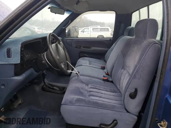 1995 Dodge 1500 с VIN 1B7HF16Z8SS269139, выставлен на аукционе Copart как лот 84119694 с пробегом 59 838 миль миль и Списание • Salvage title. История ставок и продаж доступна на DreamBid. Изображение 7.