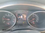 ✅ 2020 Kia Sedona LX • VIN: KNDMB5C15L6568923 • Lot: 84790485. Wystawiony na Copart z przebiegiem 132 096 mil. Bezpłatny archiwum sprzedaży aukcyjnych z USA i szczegółowy raport historii pojazdu na DreamBid. Zdjęcie 9.