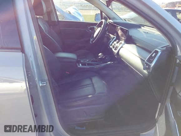 ✅ 2023 Kia Sorento SX • VIN: 5XYRKDLF9PG176106 • Лот: 43672212. Опубликован ранее на IAAI с пробегом 15 549 миль. Бесплатный доступ к архиву аукционных продаж из США и подробный отчёт об истории автомобиля на DreamBid. Изображение 5.