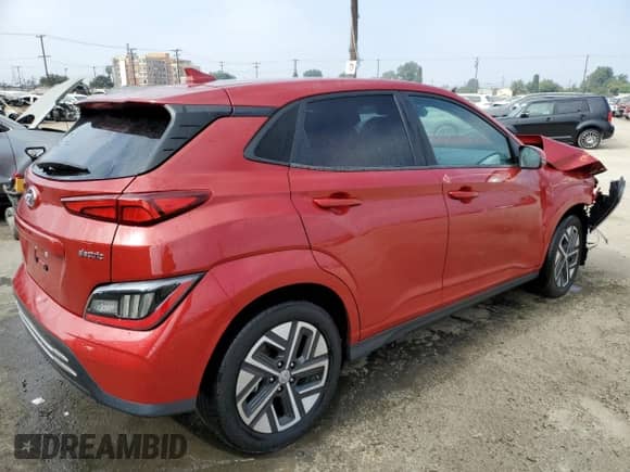 2022 Hyundai Kona Limited with VIN KM8K53AG7NU158788, listed as a Copart auction lot 73252074 with 28,133 mi miles and Salvage title. Bid and sale history available at DreamBid. Image 3.