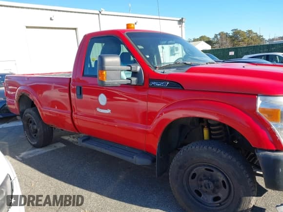 ✅ 2011 Ford F-250 XL • VIN: 1FTBF2B69BEB57973 • Lot: 43927727. Listed on IAAI with 146,837 mi. Free auction sales archive from the USA and detailed vehicle history report at DreamBid. Image 13.