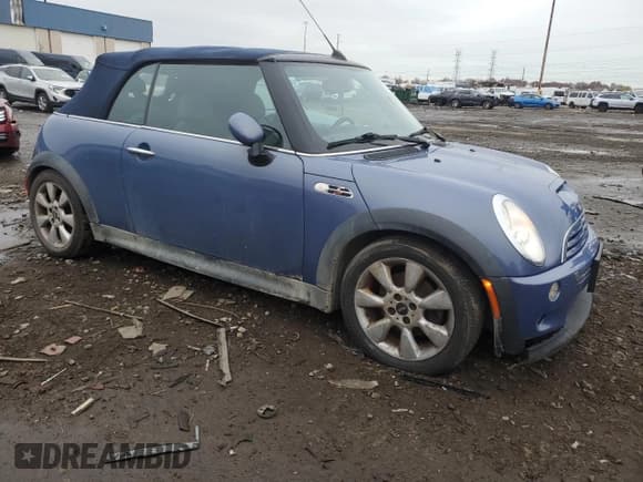 ✅ 2005 MINI Convertible S • VIN: WMWRH33415TK55243 • Lot: 93570225. Wystawiony na Copart z przebiegiem 79 303 mil. Bezpłatny archiwum sprzedaży aukcyjnych z USA i szczegółowy raport historii pojazdu na DreamBid. Zdjęcie 4.