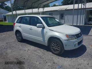 ✅ 2008 Suzuki Grand Vitara • VIN: JS3TE941X84100084 • Lot: 42696384. Wystawiony na IAAI z przebiegiem 194 193 mil. Bezpłatny archiwum sprzedaży aukcyjnych z USA i szczegółowy raport historii pojazdu na DreamBid. Zdjęcie 1.