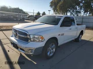 2015 Ram 1500 Big Horn с VIN 1C6RR6GT4FS604493, выставлен на аукционе Copart как лот 71564135 с пробегом 113 766 миль миль и Списание • Salvage title. История ставок и продаж доступна на DreamBid. Изображение 1.