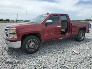 ✅ 2015 Chevrolet Silverado 1500 LS • VIN: 1GCVKPEC2FZ301384 • Lot: 70882095. Listed on Copart with 199,677 mi. Free auction sales archive from the USA and detailed vehicle history report at DreamBid. Image 1.