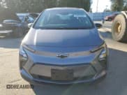 ✅ 2023 Chevrolet Bolt EV 1LT • VIN: 1G1FW6S00P4117615 • Lot: 45053455. Wystawiony na Copart z przebiegiem 1 894 mil. Bezpłatny archiwum sprzedaży aukcyjnych z USA i szczegółowy raport historii pojazdu na DreamBid. Zdjęcie 5.