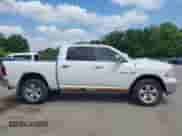 2010 Dodge 1500 Sport z VIN 1D7RV1CT8AS153841, wystawiony jako IAAI lot #42252892 z przebiegiem 178 420 mil mil oraz . Historia ofert i sprzedaży dostępna na DreamBid. Obrazek 13.