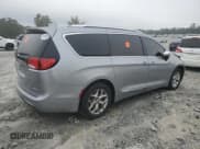 ✅ 2020 Chrysler Pacifica Limited • VIN: 2C4RC1GG0LR143967 • Lot: 84356075. Listed on Copart with 141,901 mi. Free auction sales archive from the USA and detailed vehicle history report at DreamBid. Image 3.