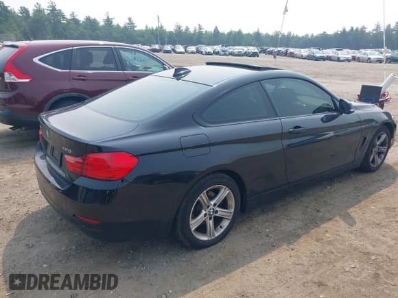 ✅ 2014 BMW 4 Series 428i xDrive • VIN: WBA3N5C50EF717437 • Lot: 42903930. Listed on IAAI with 177,996 mi. Free auction sales archive from the USA and detailed vehicle history report at DreamBid. Image 4.