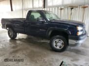 ✅ 2005 Chevrolet Silverado 2500HD • VIN: 1GCHK24G05E325497 • Лот: 75963434. Опубликован ранее на Copart с пробегом 147 222 миль. Бесплатный доступ к архиву аукционных продаж из США и подробный отчёт об истории автомобиля на DreamBid. Изображение 4.