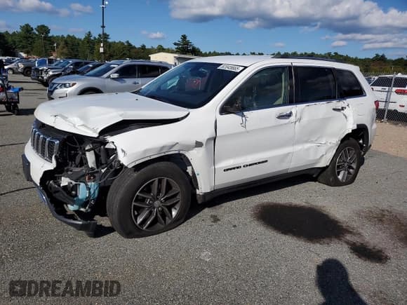 ✅ 2018 Jeep Grand Cherokee Limited • VIN: 1C4RJFBG5JC167178 • Lot: 82045665. Listed on Copart with 110,898 mi. Free auction sales archive from the USA and detailed vehicle history report at DreamBid. Image 1.