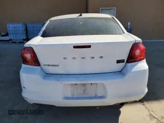 ✅ 2013 Dodge Avenger SE • VIN: 1C3CDZAB4DN563698 • Lot: 41846855. Wystawiony na Copart z przebiegiem 161 971 mil. Bezpłatny archiwum sprzedaży aukcyjnych z USA i szczegółowy raport historii pojazdu na DreamBid. Zdjęcie 6.