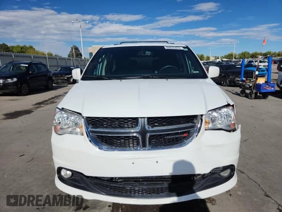 ✅ 2017 Dodge Grand Caravan SXT • VIN: 2C4RDGCG0HR625271 • Лот: 80835805. Опубликован ранее на Copart с пробегом 78 076 миль. Бесплатный доступ к архиву аукционных продаж из США и подробный отчёт об истории автомобиля на DreamBid. Изображение 5.
