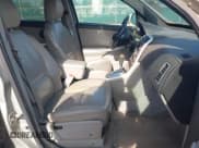 ✅ 2007 Chevrolet Equinox LT • VIN: 2CNDL73F976241876 • Lot: 43628388. Wystawiony na IAAI z przebiegiem 165 284 mil. Bezpłatny archiwum sprzedaży aukcyjnych z USA i szczegółowy raport historii pojazdu na DreamBid. Zdjęcie 5.