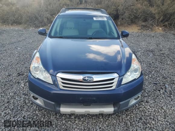 ✅ 2011 Subaru Outback Limited • VIN: 4S4BRDJC5B2353223 • Lot: 90875505. Listed on Copart with 142,002 mi. Free auction sales archive from the USA and detailed vehicle history report at DreamBid. Image 5.