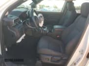 ✅ 2024 Toyota Tacoma SR • VIN: 3TYKD5HN4RT001144 • Лот: 61227055. Опубликован ранее на Copart с пробегом 58 579 миль. Бесплатный доступ к архиву аукционных продаж из США и подробный отчёт об истории автомобиля на DreamBid. Изображение 7.