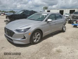✅ 2023 Hyundai Sonata SE • VIN: KMHL24JA9PA312033 • Лот: 60127035. Опубликован ранее на Copart с пробегом 6 774 миль. Бесплатный доступ к архиву аукционных продаж из США и подробный отчёт об истории автомобиля на DreamBid. Изображение 1.