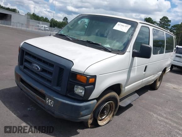 ✅ 2013 Ford Econoline Passenger XL • VIN: 1FBSS3BL0DDA07125 • Lot: 42791757. Listed on IAAI with 204,148 mi. Free auction sales archive from the USA and detailed vehicle history report at DreamBid. Image 22.
