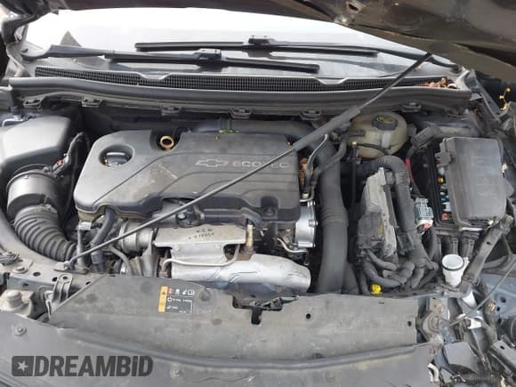 ✅ 2016 Chevrolet Cruze LS • VIN: 1G1BC5SM3G7262649 • Lot: 43556576. Listed on IAAI with 80,195 mi. Free auction sales archive from the USA and detailed vehicle history report at DreamBid. Image 10.